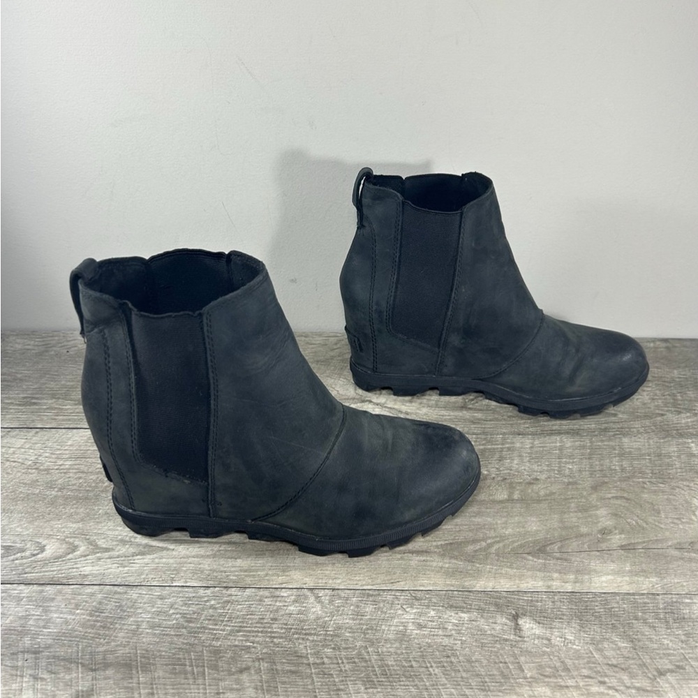 Sorel NL3292 Joan of Arctic Wedge II Women’s Chelsea Leather Booties Boots 8.5